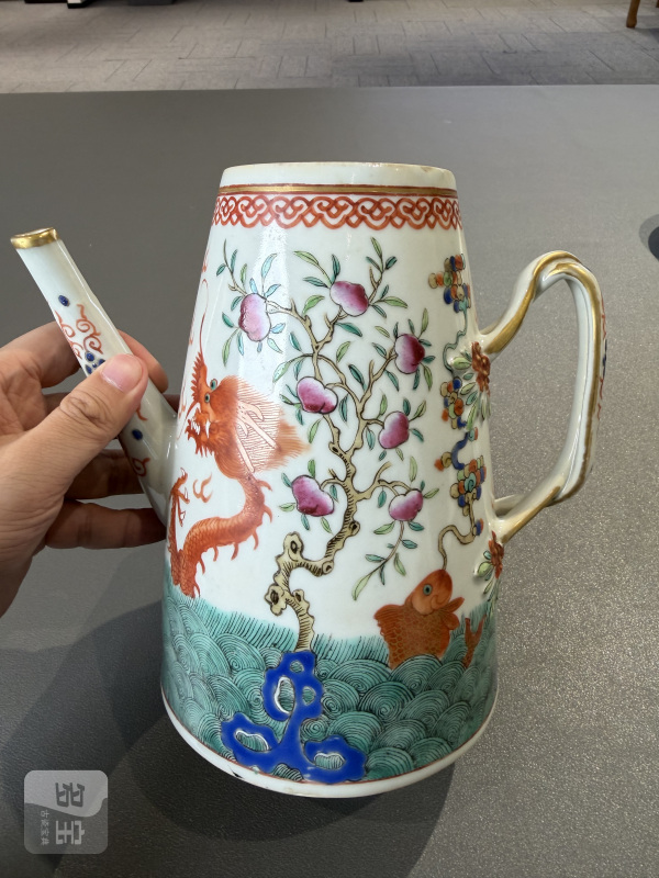 清嘉庆 粉彩鱼化龙图茶壶杯碟十三件 - 图6